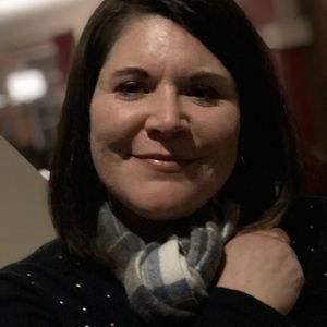 Meet your Posher, Leah